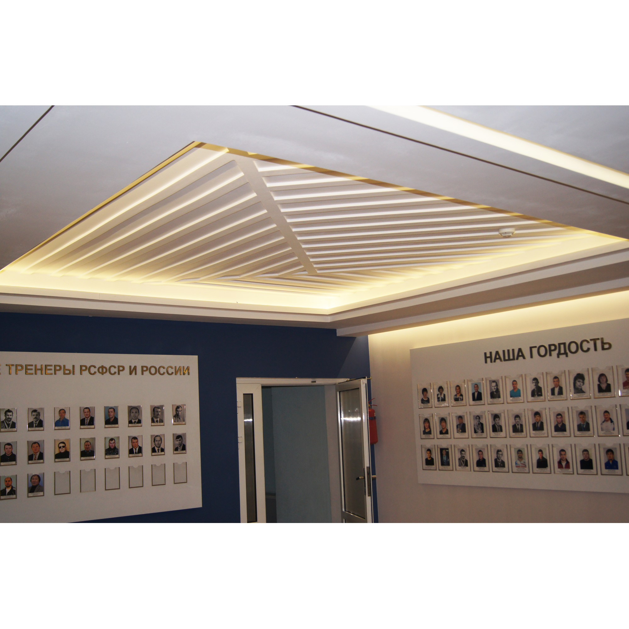 Лента светодиодная стандарт SMD2835 60LED/м 6,3Вт/м 12В IP20 Цвет:Теплый белый (1метр) SWG