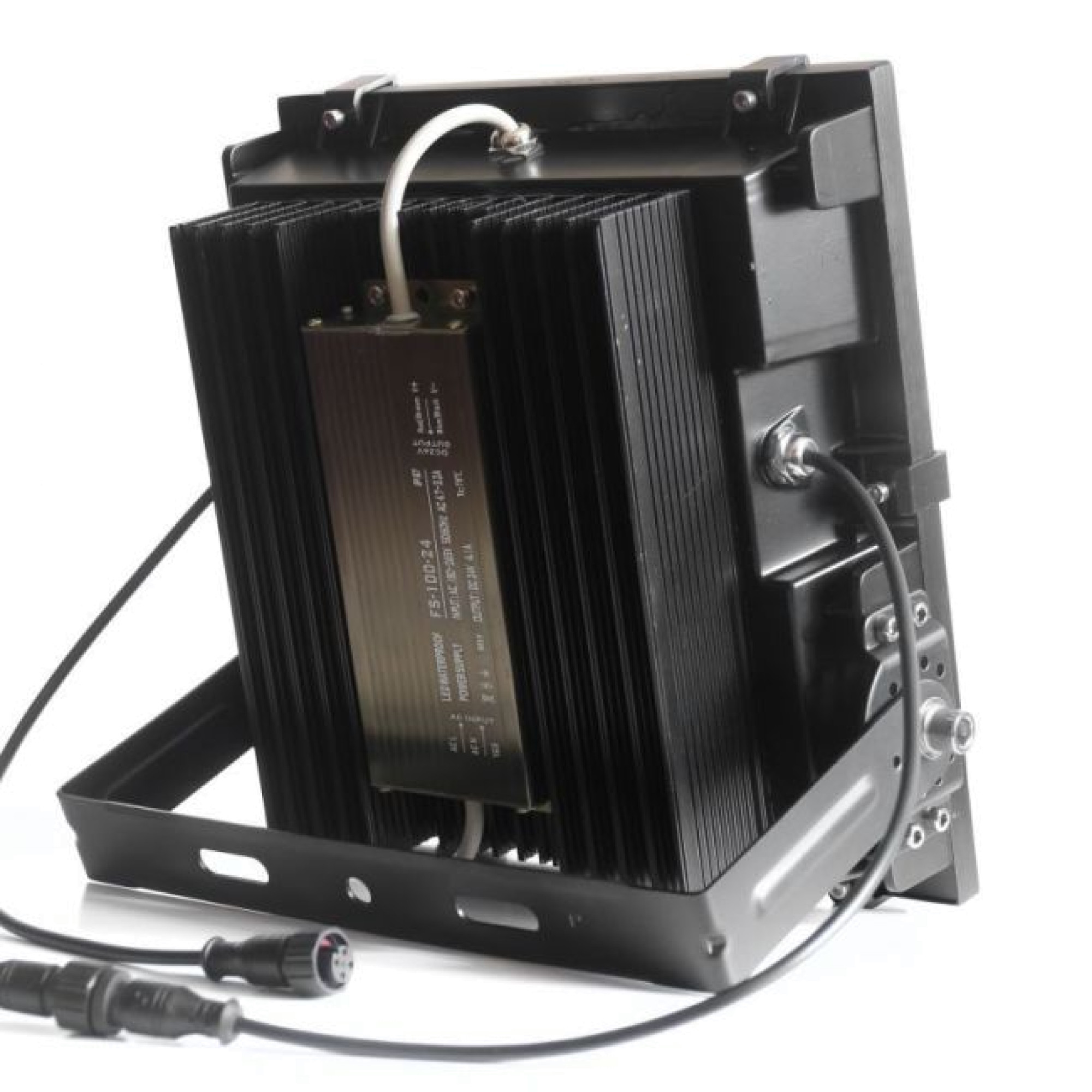 Прожектор светодиодный заливного света FF 220В 100Вт RGB DMX 120° кабель 3,5м SignImpress