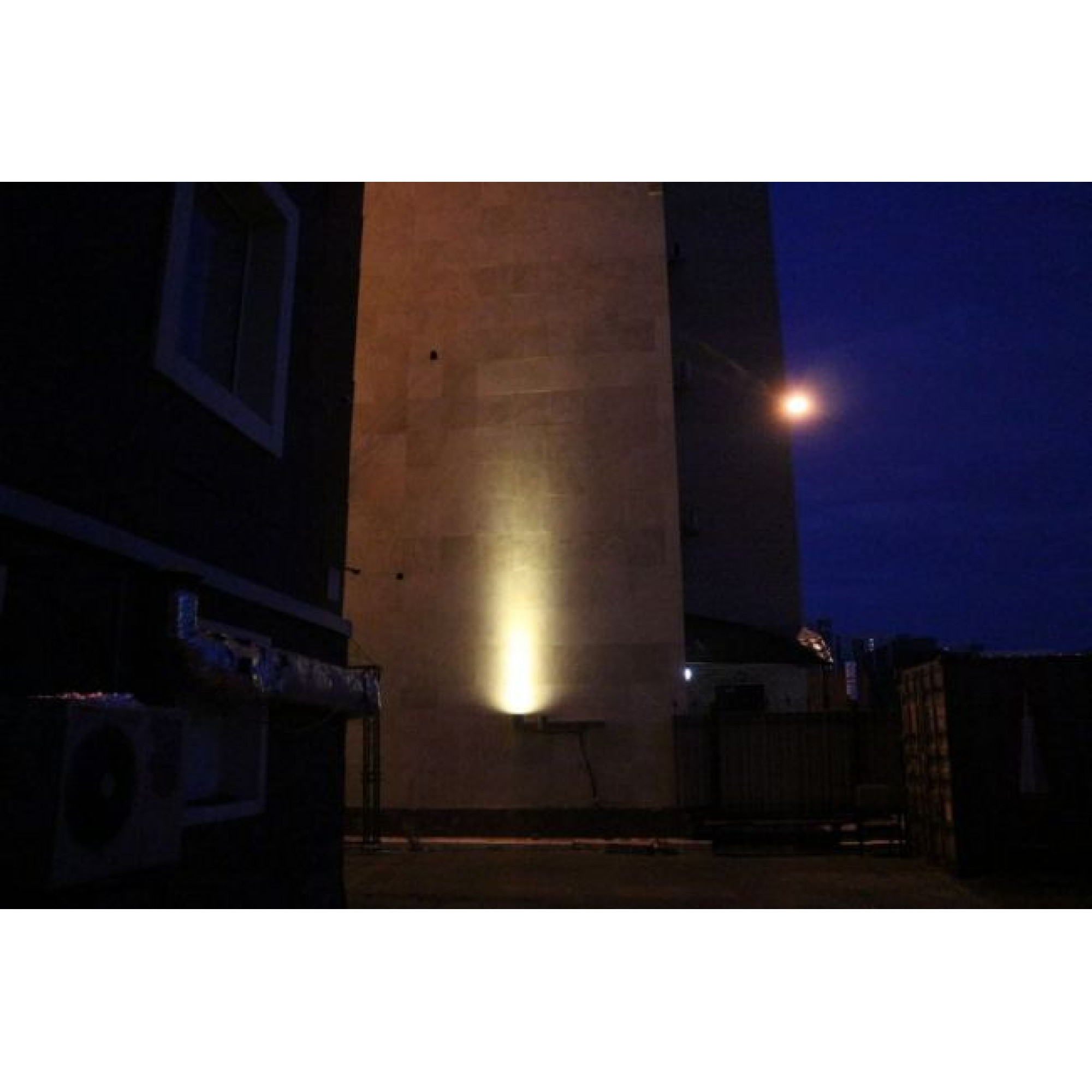 Прожектор архитектурный BD 220В 20Вт Тёпло-белый 15° SignImpress