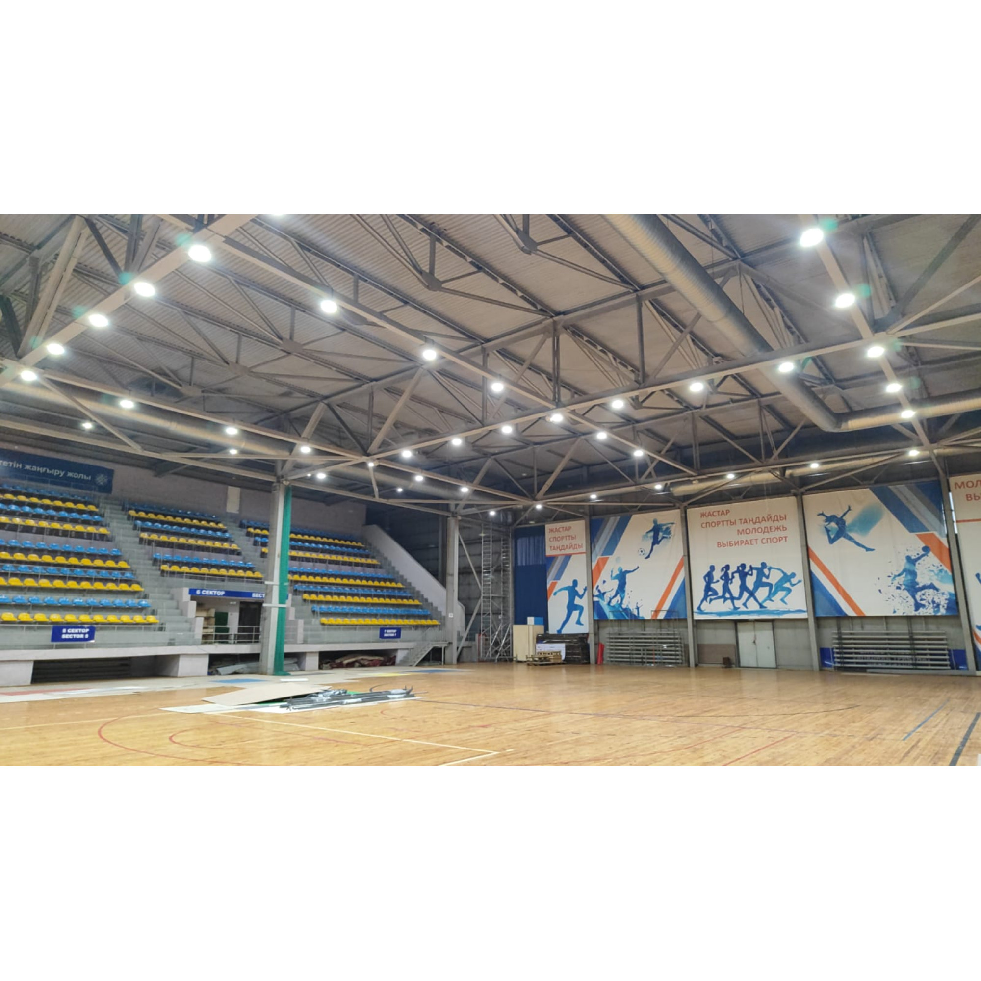 Светильник светодиодный FHB 08-90-850-C120 (90 Вт, до 12804 Лм, 3,2 кг) Ферекс