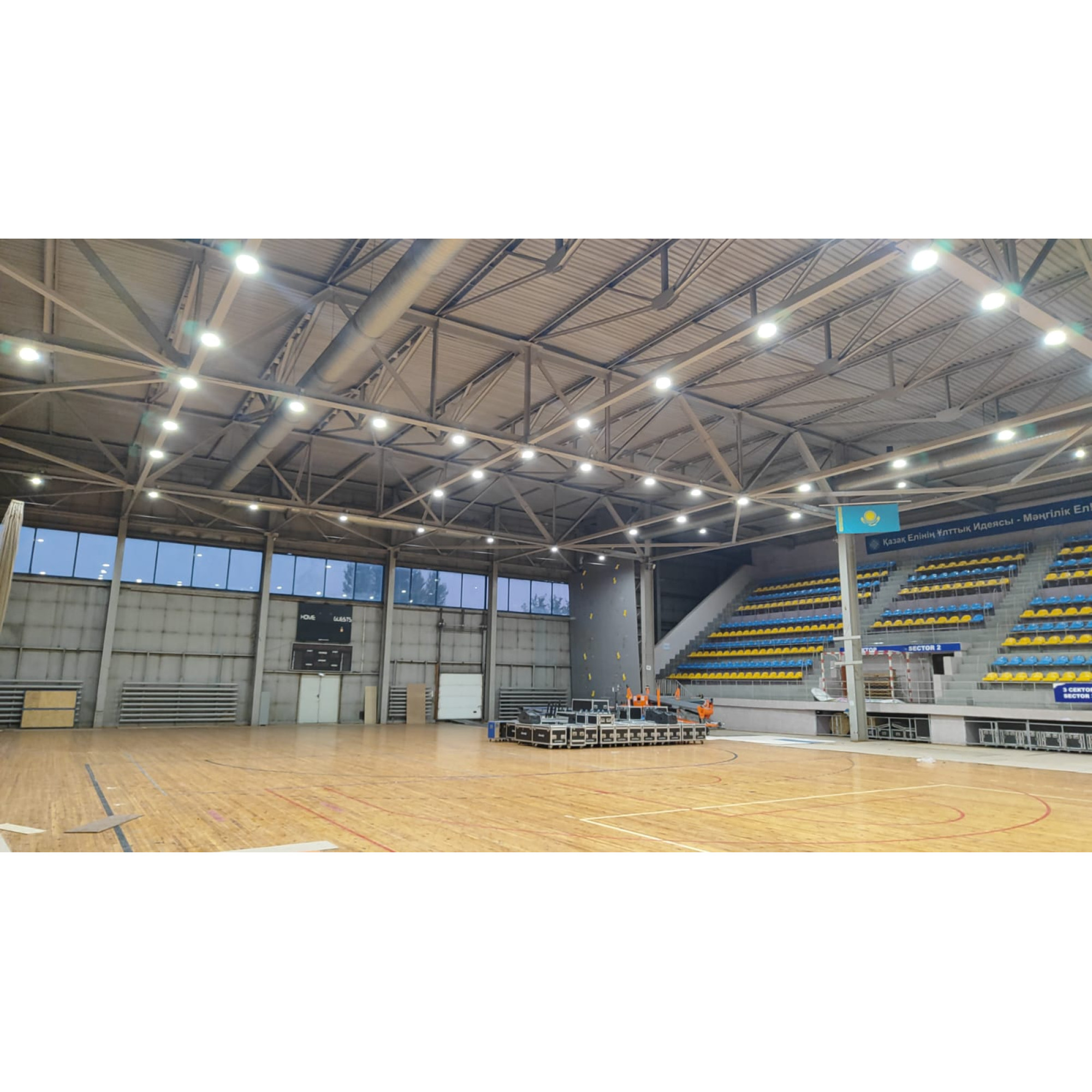 Светильник светодиодный FHB 08-90-850-C120 (90 Вт, до 12804 Лм, 3,2 кг) Ферекс