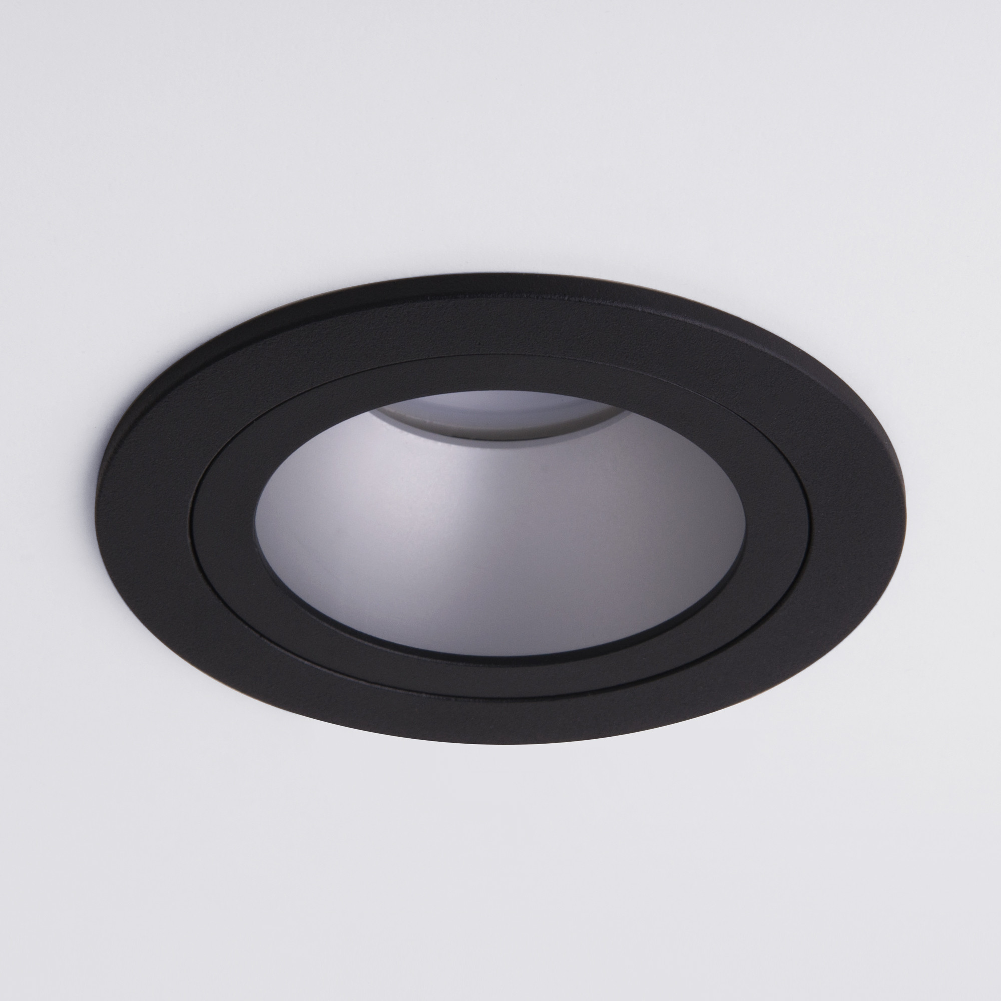 Светильник встраиваемый 122 MR16 серебро/черный Elektrostandard (распродажа)