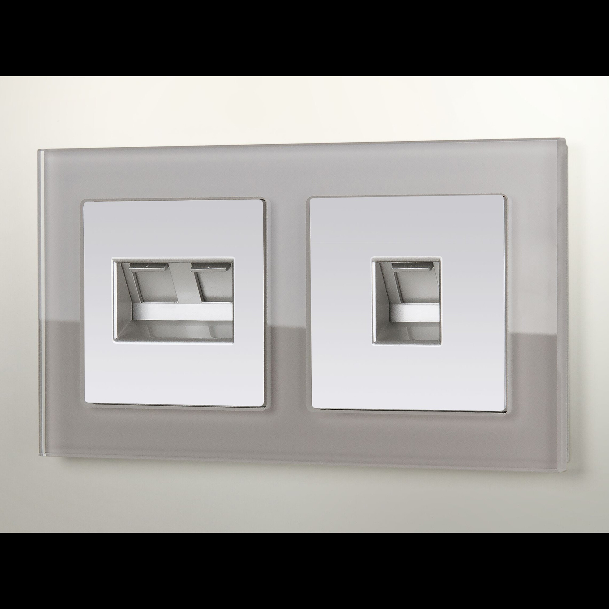 Розетка телефонная RJ-11