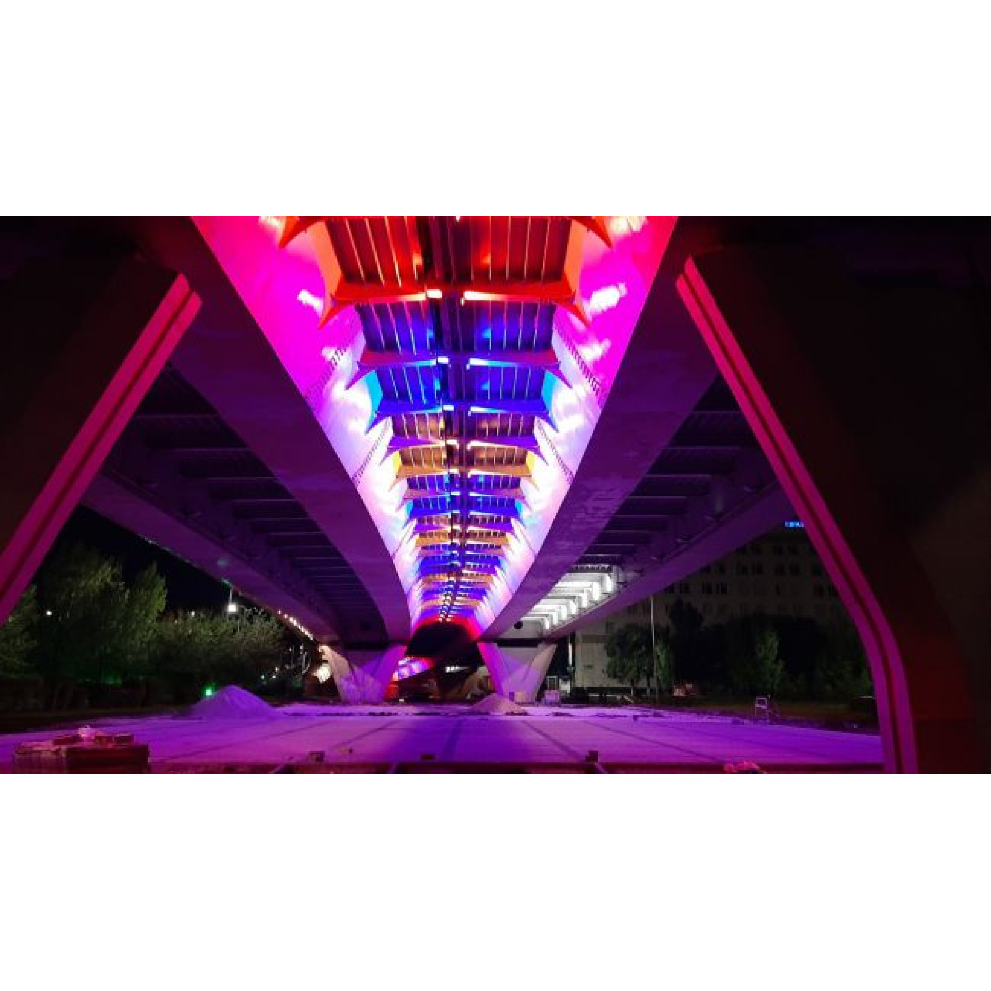 Прожектор светодиодный заливного света TGD 30Вт Зелёный SignImpress