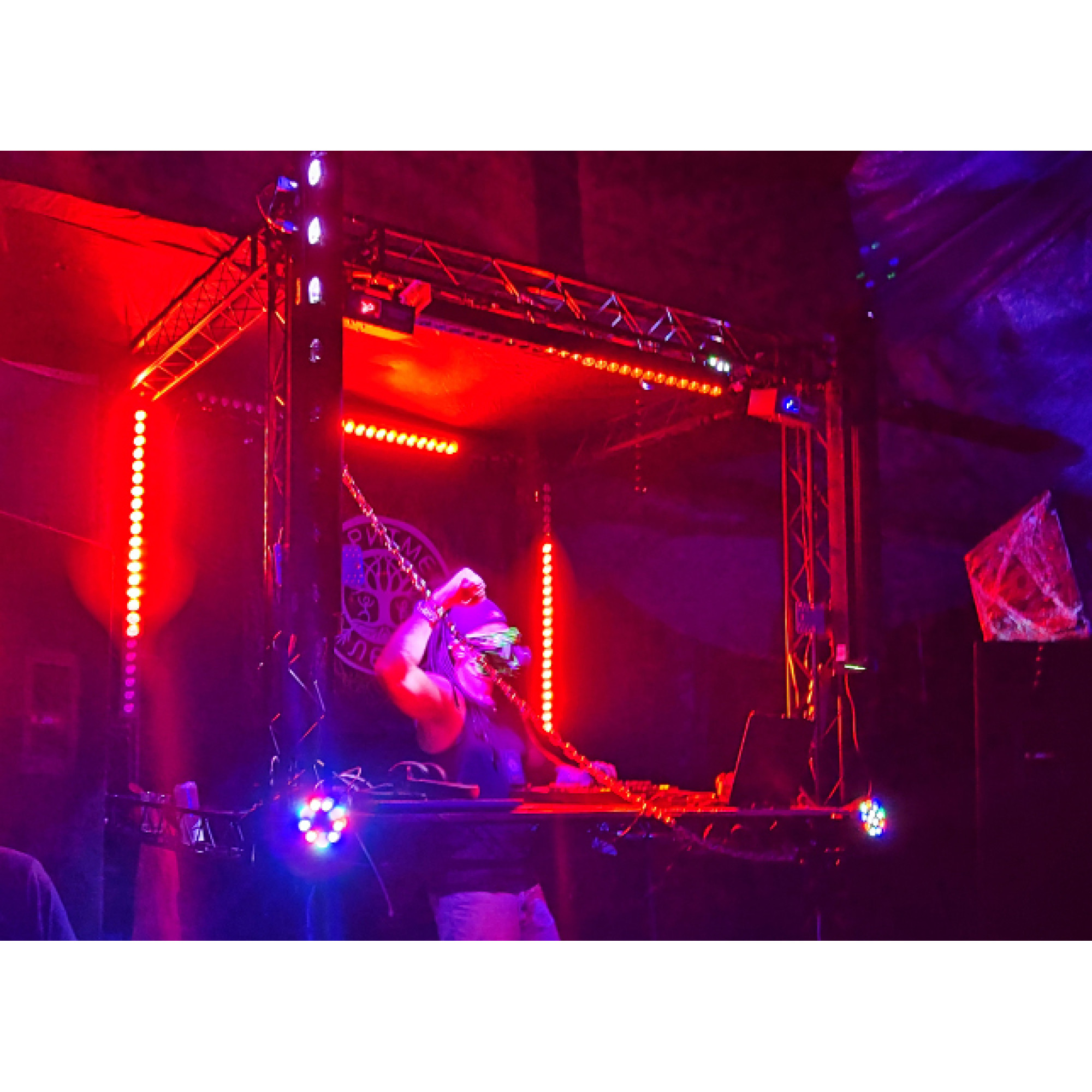 Фермы металлические Line 20*20*20cm, цвет черный, SignImpress