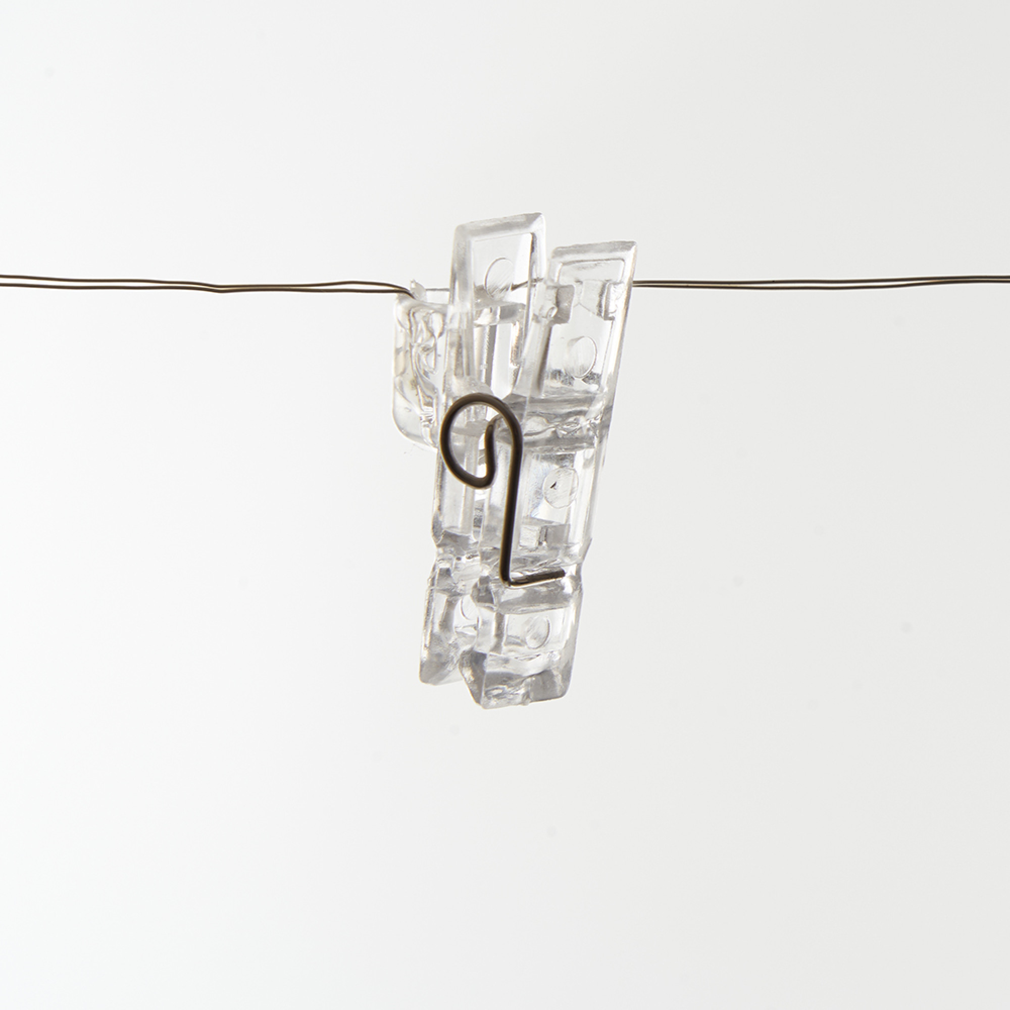 Гирлянда линейная Feron CL574 Прищепки, статичная, 4,5м USB 2700K , прозрачный шнур